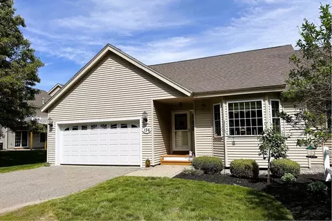 136 Hall Rd, Fremont, NH 03044