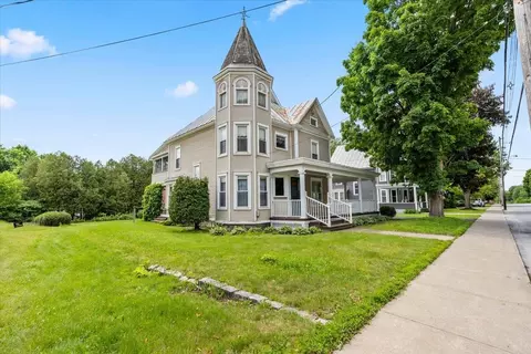 127 Orchard St, Enosburg, VT 05450