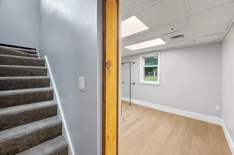Entry Way - 120 Durham Rd, Dover, NH 03820 photo 8 of 9