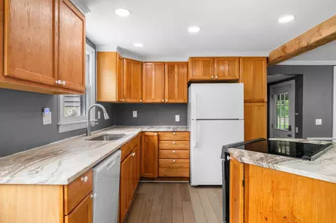 Kitchen - 120 Durham Rd, Dover, NH 03820 photo 3 of 9