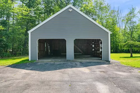 Exterior - 120 Durham Rd, Dover, NH 03820 photo 16 of 18