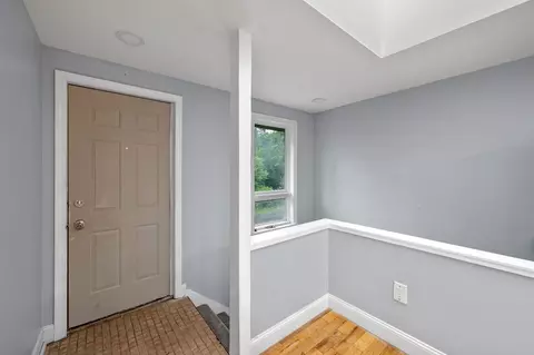 Entry Way - 120 Durham Rd, Dover, NH 03820 photo 6 of 9