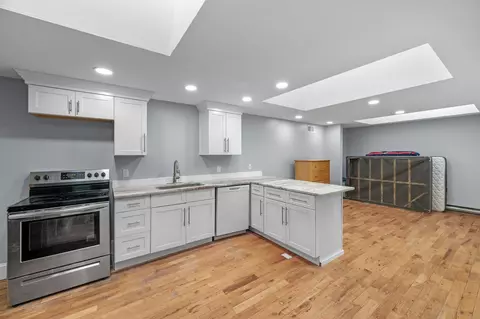Kitchen - 120 Durham Rd, Dover, NH 03820 photo 6 of 9