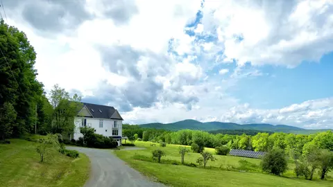 400 Green Bay Loop, Peacham, VT 05862