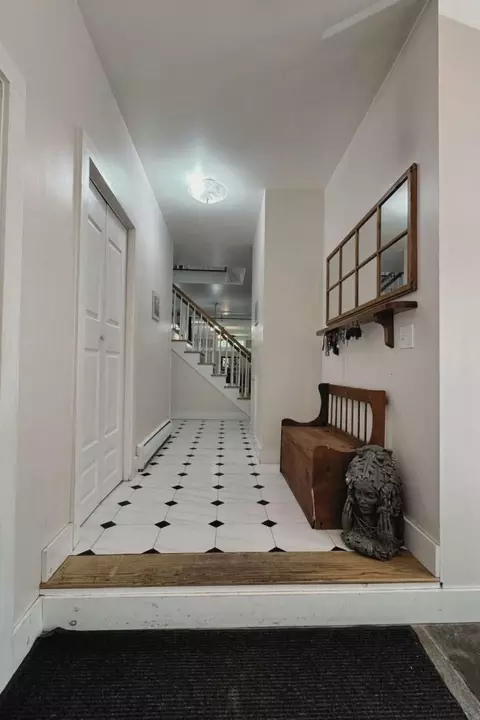 Entry Way - 60 Lyman Dr, Williston, VT 05495 photo 9 of 10