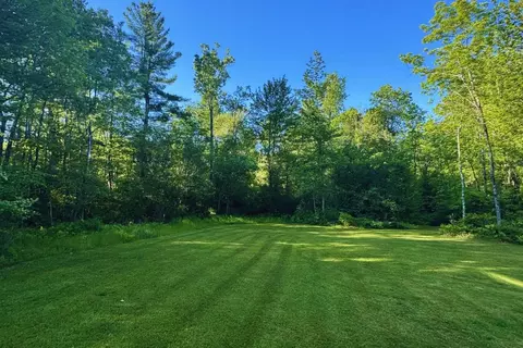 Exterior - 60 Lyman Dr, Williston, VT 05495 photo 8 of 10