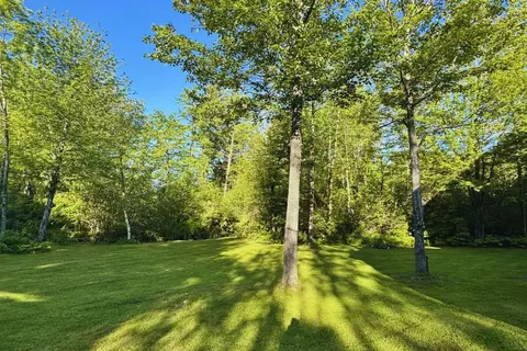 Exterior - 60 Lyman Dr, Williston, VT 05495 photo 9 of 10