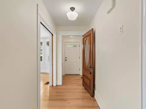 Entry Way - 384 Winnacunnet Rd, Hampton, NH 03842 photo 2 of 5
