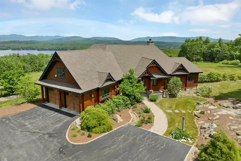 44 Pease Rd, Meredith, NH 03253