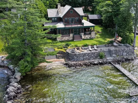 203 Shore N Dr, Bridgewater, NH 03222