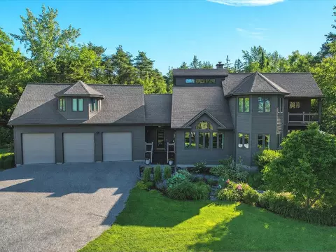 1020 Greenbush Rd, Ferrisburgh, VT 05473