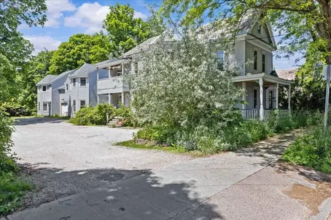 21 Hyde St, Burlington, VT 05401