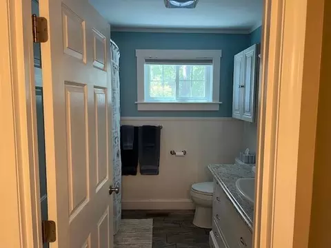 Bath - 23 Walnut Ave, Hampton, NH 03842 photo 1 of 2