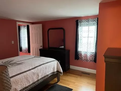 Bedroom - 23 Walnut Ave, Hampton, NH 03842 photo 3 of 4