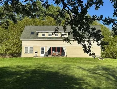 184 Sunset Dr, Waterbury, VT 05677