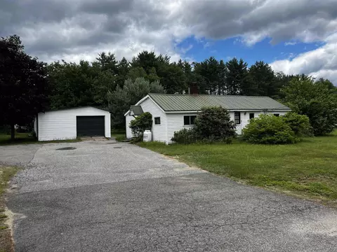 351 Owl St, Campton, NH 03223