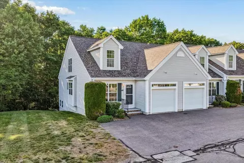48 Brookview Rd, Windham, NH 03087