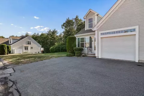 Exterior - 48 Brookview Rd, Windham, NH 03087 photo 4 of 9