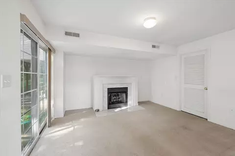 Living - 48 Brookview Rd, Windham, NH 03087 photo 11 of 12
