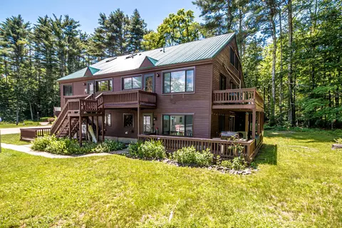 1014 W Side Rd #8, Conway, NH 03818