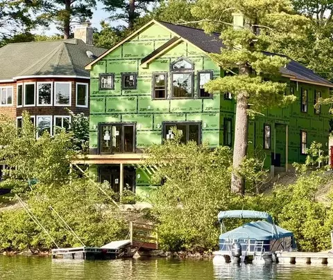 10 Chase Island Rd # D, Atkinson, NH 03811