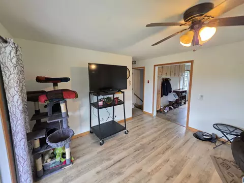 Living - 233 Jerusalem Rd, Marshfield, VT 05826 photo 2 of 2