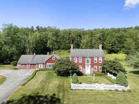 364 Houghtonville Rd, Grafton, VT 05146