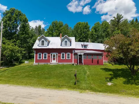 66 Downing Rd, Lunenburg, VT 05906