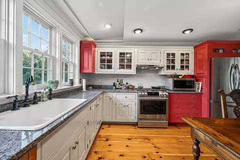 Kitchen - 6 Evergreen Dr, Gorham, NH 03581 photo 5 of 5