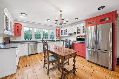 Kitchen - 6 Evergreen Dr, Gorham, NH 03581 photo 3 of 5