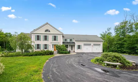6 Evergreen Dr, Gorham, NH 03581