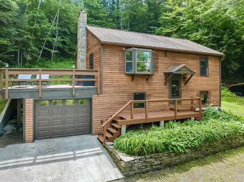 23 Scribner Rd, Stowe, VT 05672