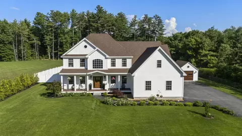 152 South Rd, Londonderry, NH 03053