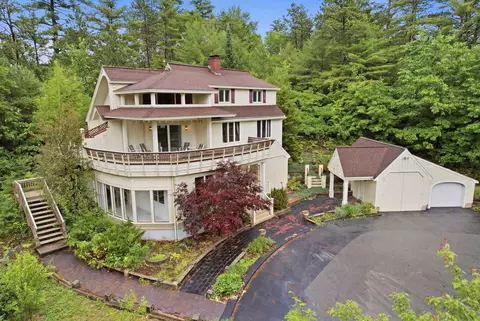 146 Friar Tuck Dr, Wakefield, NH 03830