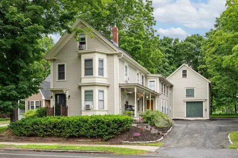 9 Arch St, Dover, NH 03820