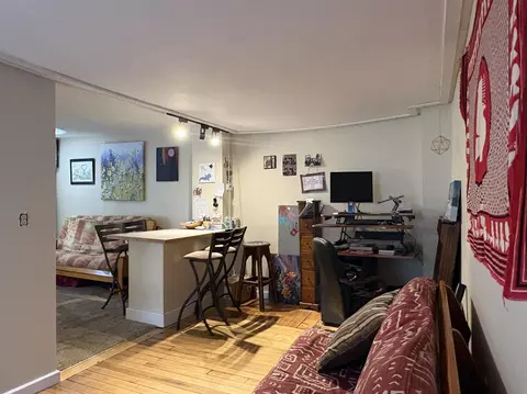 Living - 137 Jericho Rd, Richmond, VT 05477 photo 6 of 6