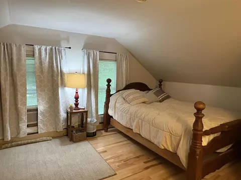 Bedroom - 137 Jericho Rd, Richmond, VT 05477 photo 1 of 10