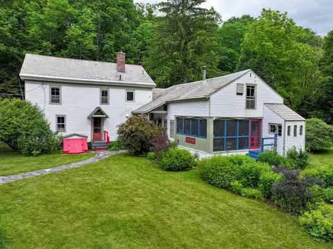 Exterior - 464 E Main St, Middlebury, VT 05753 photo 1 of 13