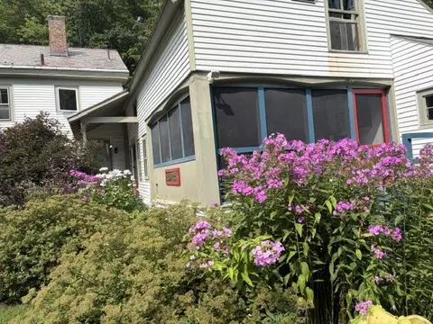 Exterior - 464 E Main St, Middlebury, VT 05753 photo 11 of 13