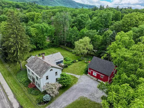 464 E Main St, Middlebury, VT 05753