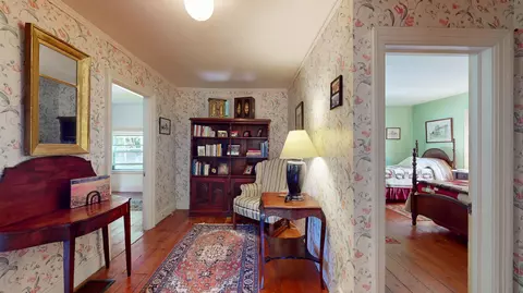 Entry Way - 464 E Main St, Middlebury, VT 05753 photo 2 of 4