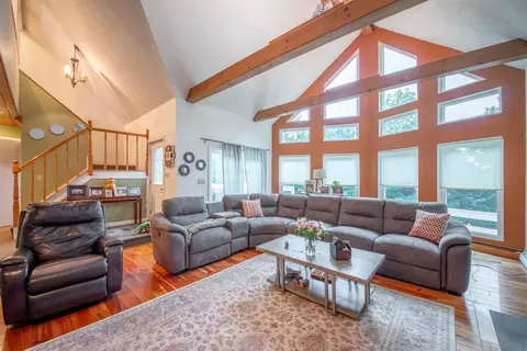 53 Sugar House Rd, Dover, VT 05356