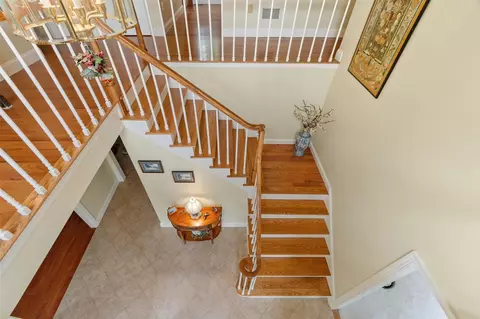 Entry Way - 12 Haskell Rd, Windham, NH 03087 photo 5 of 8