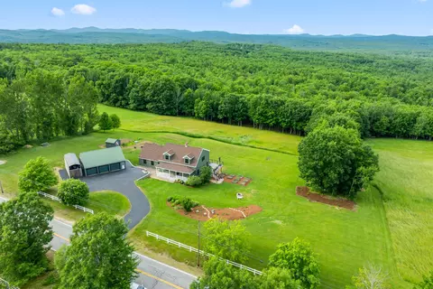 592 Tilton Hill Rd, Pittsfield, NH 03263