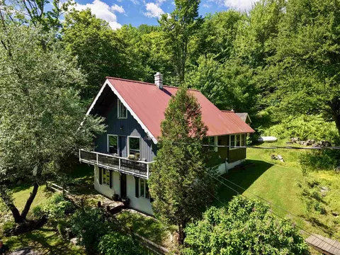2138 German Flats Rd, Fayston, VT 05673