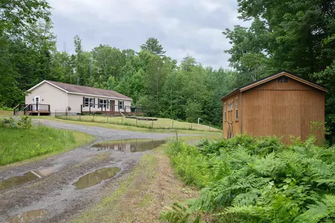9 Wells Rd, Dalton, NH 03598