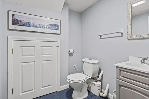 Bath - 3 Hillside Rd, Windham, NH 03087 photo 5 of 5