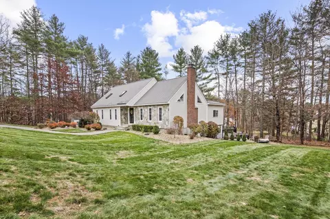 Exterior - 3 Hillside Rd, Windham, NH 03087 photo 2 of 9