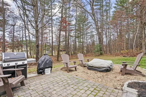 Exterior - 3 Hillside Rd, Windham, NH 03087 photo 5 of 9