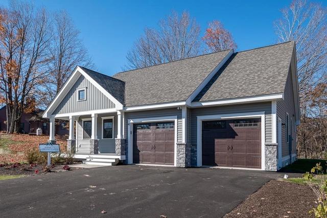 49 Edgewater Dr, Brentwood, NH 03833